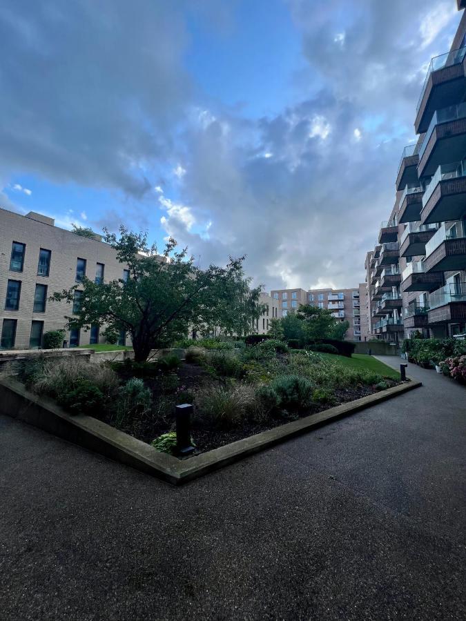 Apartamento Cityscape Serenity: 10Th Floor Oasis Near City Airport, Excel & 02 Londres Exterior foto